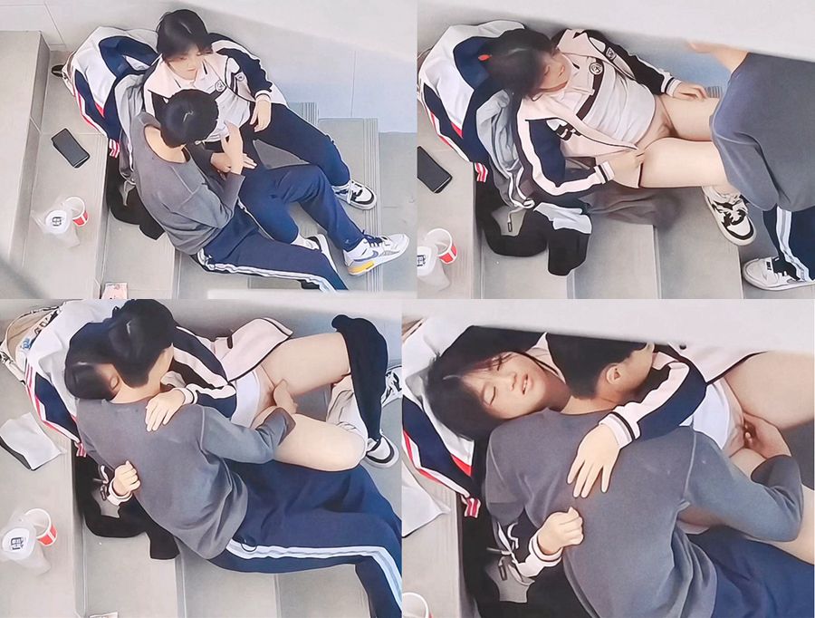 방과 후 중학생 (계단간 섹스문)